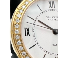 【Van Cleef & Arpels/ヴァンクリーフ＆アーペル】 ラコレクション スポーツ ダイヤベゼル 14302B1 金無垢 腕時計 K18YGイエローゴールド クオーツ 白文字盤/ゴールド レディース【中古】【真子質店】【BL】【KSxx】