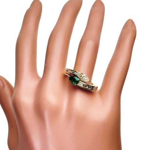16号 エメラルド 0.41ct ダイヤモンド 0.80ct リング・指輪 K18ゴールド 18金 5.5g レディース【中古】【真子質店】【NN】【IIxx】