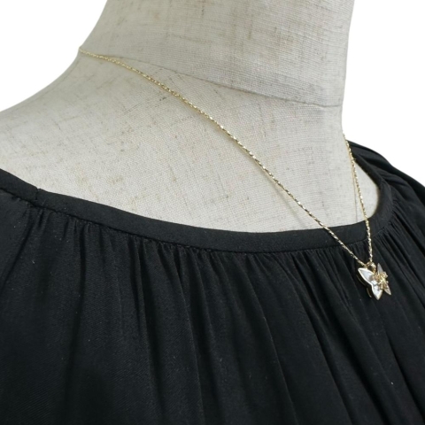 【HANAE MORI 森英恵/ハナエモリ】 バタフライモチーフ 蝶モチーフ シェル ダイヤモンド ネックレス K18ゴールド 18金 4.0g 39cm レディース【中古】【真子質店】【NN】【DSI】