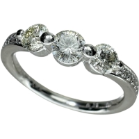 10号 ダイヤモンド 0.31ct ダイヤモンド 0.197ct ダイヤモンド 0.07ct リング・指輪 Pt900プラチナ 3.6g レディース【中古】【真子質店】【NN】【MaSY】