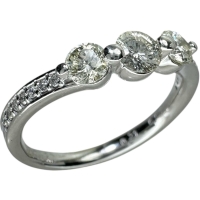 10号 ダイヤモンド 0.31ct ダイヤモンド 0.197ct ダイヤモンド 0.07ct リング・指輪 Pt900プラチナ 3.6g レディース【中古】【真子質店】【NN】【MaSY】