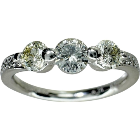 10号 ダイヤモンド 0.31ct ダイヤモンド 0.197ct ダイヤモンド 0.07ct リング・指輪 Pt900プラチナ 3.6g レディース【中古】【真子質店】【NN】【MaSY】