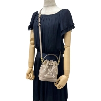 【LOUIS VUITTON/ルイ・ヴィトン】 ナノノエ モノグラムアンプラント M46291 ハンドバッグ レザー ベージュ レディース【中古】【真子質店】【BL】【TTxx】