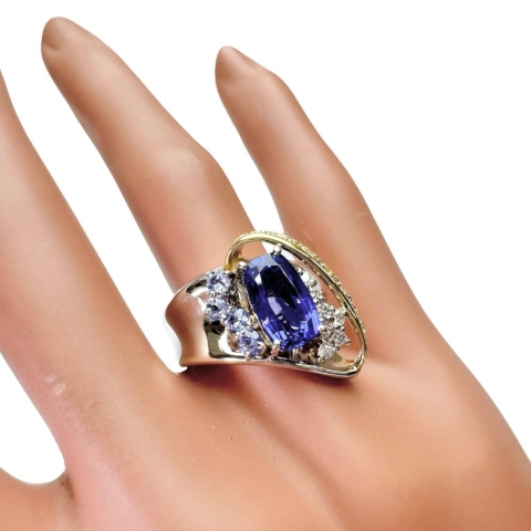 13.5号 タンザナイト 2.499ct ダイヤモンド 計0.23ct リング・指輪 K18ゴールド 18金/Pt900プラチナ 13.4g レディース【中古】【真子質店】【NN】【IMoDx】