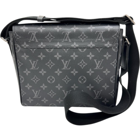 【LOUIS VUITTON/ルイ・ヴィトン】 ディストリクトPM NV2 モノグラムエクリプス M45272 ショルダーバッグ PVC ブラック メンズ【中古】【真子質店】【BL】【ITMix】