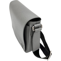 【LOUIS VUITTON/ルイ・ヴィトン】 ディストリクトPM NV3 タイガ M30851 ショルダーバッグ レザー グラシエ(グレー) メンズ【中古】【真子質店】【BL】【IMaMoMa】