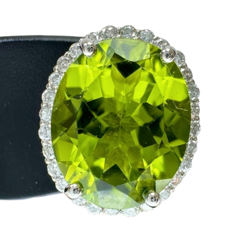 ペリドット 3.34/3.33ct ダイヤモンド 0.20×2ct ピアス Pt950プラチナ 6.9g レディース【中古】【真子質店】【NN】【IxxI】