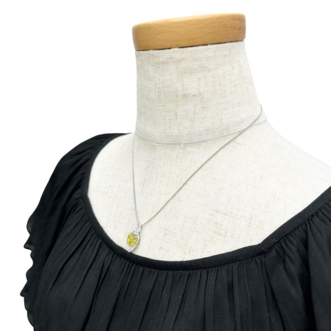 スフェーン 2.97ct ダイヤモンド 0.23ct ペンダントトップ Pt900プラチナ 3.5g レディース【中古】【真子質店】【NN】【YTK】