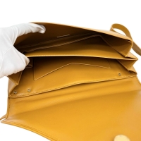 【BOTTEGAVENETA/ボッテガヴェネタ】 マウント エンベロープ ショルダーバッグ カーフ オレンジ/ゴールド金具 レディース【中古】【真子質店】【BL】【MoMiMa】